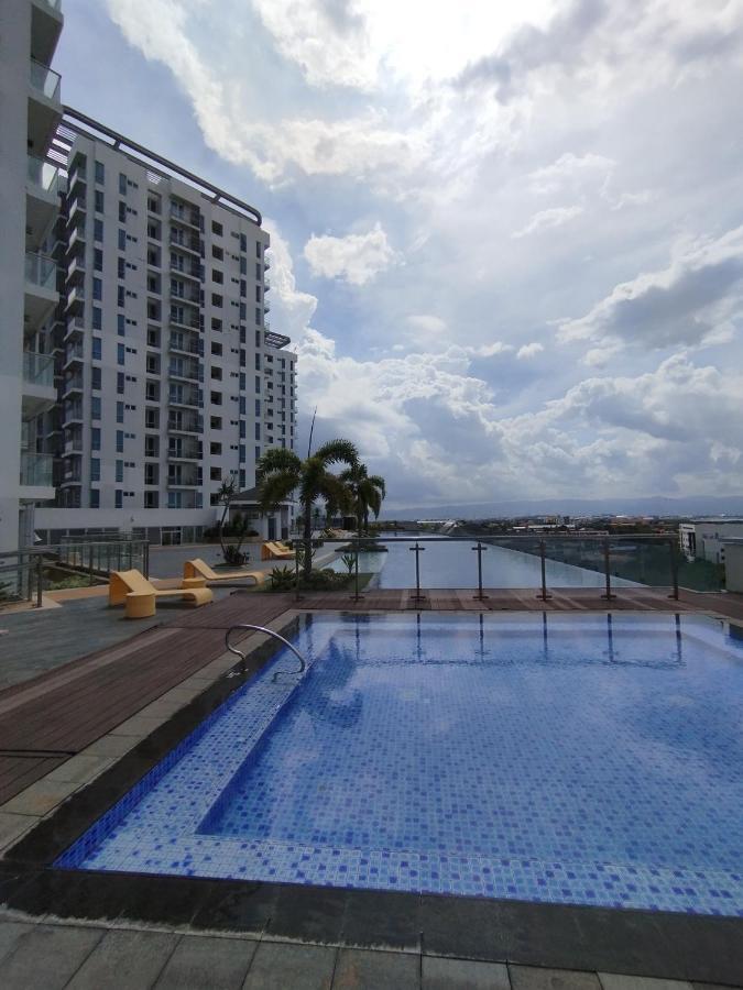 Mactan Newtown Seaview Condo By Fjcivo Lapu-Lapu City Luaran gambar